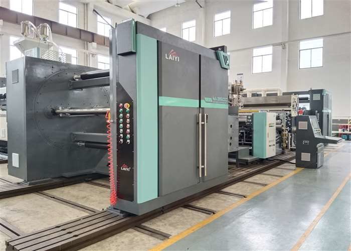 Kapazität 200 - 400 kg/h Extrusionsbeschichtung Laminationsmaschine Max. Beschichtungsgeschwindigkeit 200 M/Min