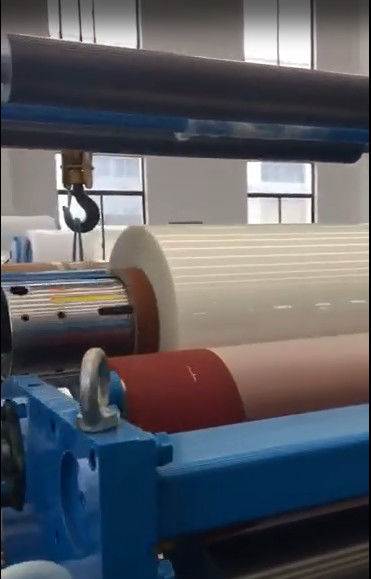 Laminationsfilm-Extrusions-Laminationsmaschine für Schutzfolie in Weiß und Blau