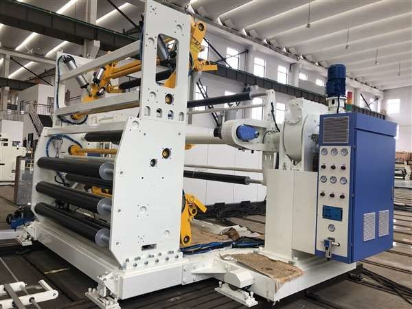 200 - 400 kg/h Produktionskapazität Becher-Papier-Extrusions-Laminationsmaschine mit Beschichtung